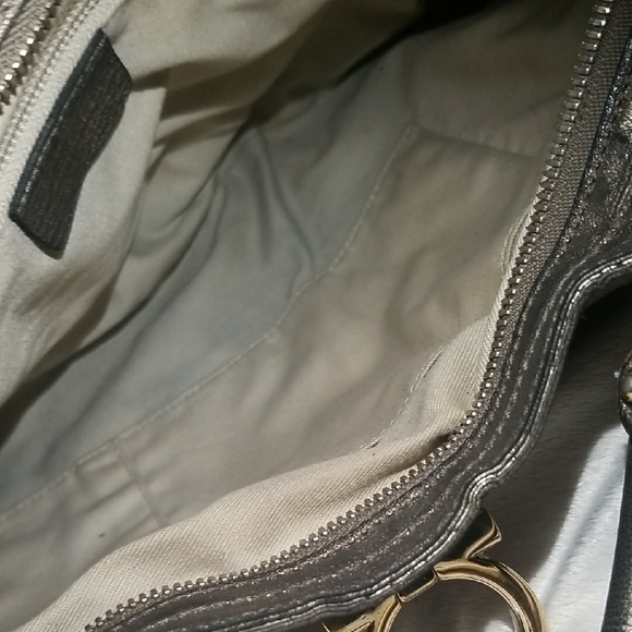 Salvatore Ferragamo Shoulder Bag - Picture 11 of 12